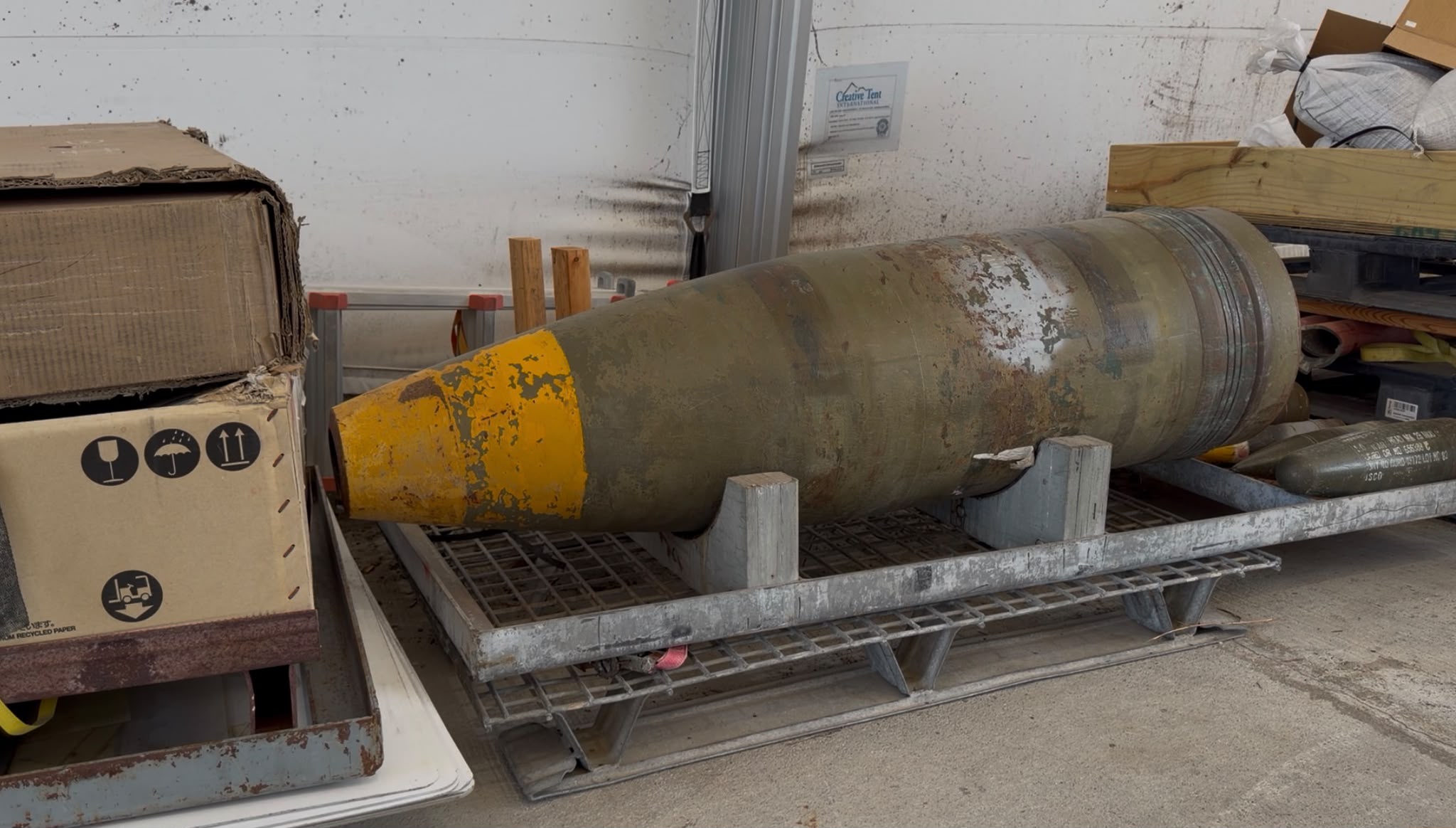 Material explosivo encontrado en Vieques, como parte de los trabajos de remoción de meterial de la Marina de Estados Unidos en Vieques, Puerto Rico.